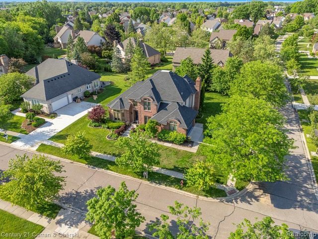 756 Sandalwood Road, Canton, MI 48188
