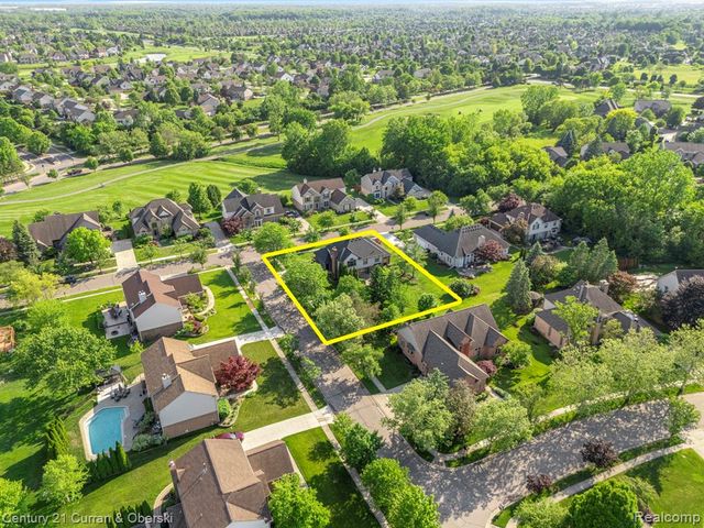 756 Sandalwood Road, Canton, MI 48188