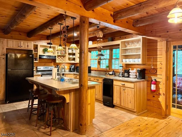 155 Knowlton Rd, Knowlton Twp., NJ 07832