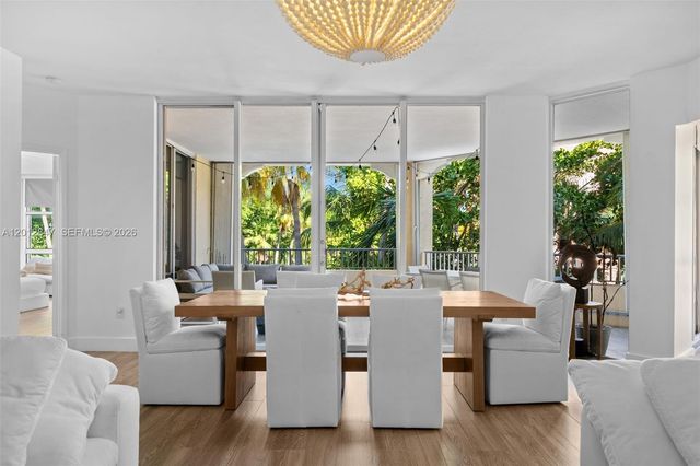 731 Crandon Blvd 308, Key Biscayne, FL 33149