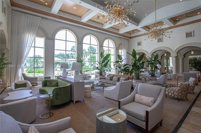 731 Crandon Blvd 308, Key Biscayne, FL 33149