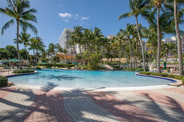 731 Crandon Blvd 308, Key Biscayne, FL 33149