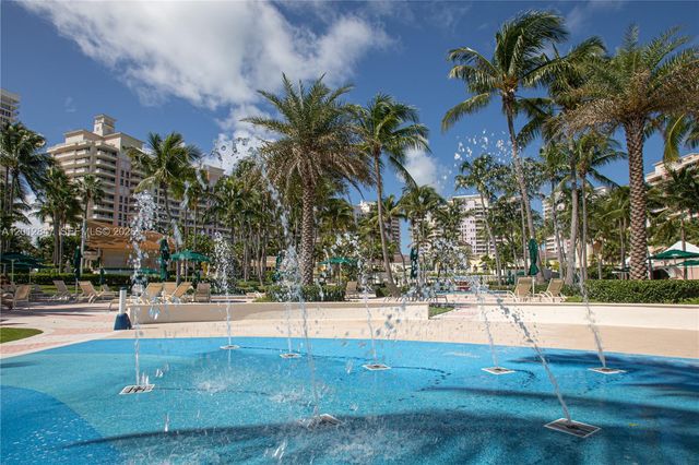 731 Crandon Blvd 308, Key Biscayne, FL 33149