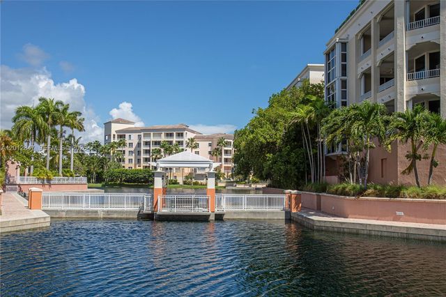 731 Crandon Blvd 308, Key Biscayne, FL 33149
