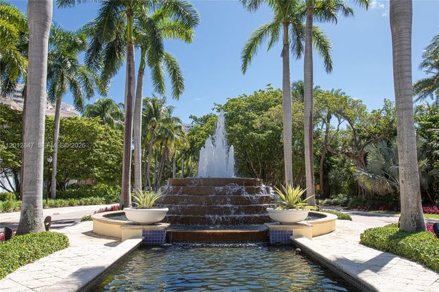 731 Crandon Blvd 308, Key Biscayne, FL 33149