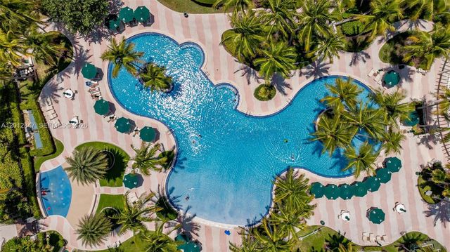 731 Crandon Blvd 308, Key Biscayne, FL 33149