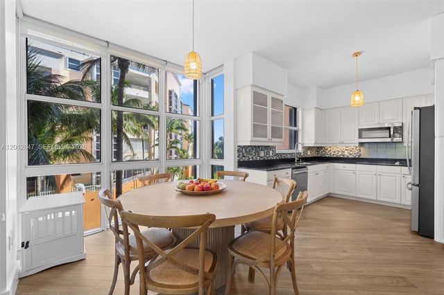 731 Crandon Blvd 308, Key Biscayne, FL 33149