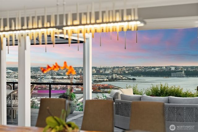 3404 Shorecliff Drive NE, Tacoma, WA 98422