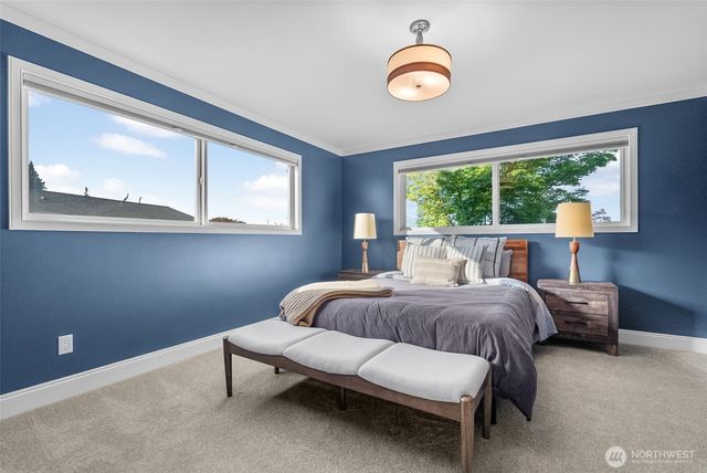 3404 Shorecliff Drive NE, Tacoma, WA 98422