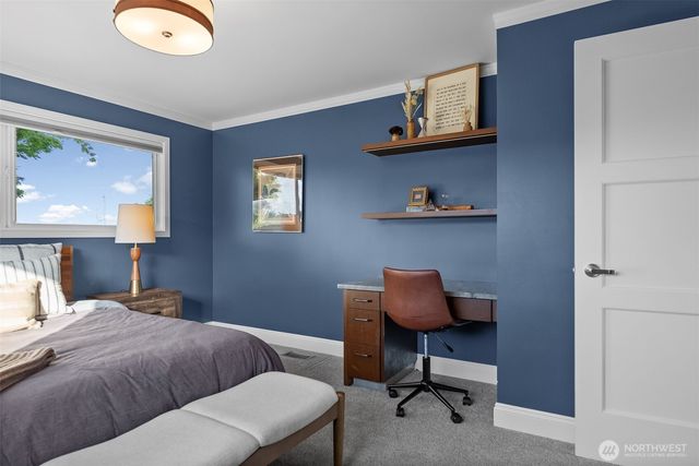 3404 Shorecliff Drive NE, Tacoma, WA 98422