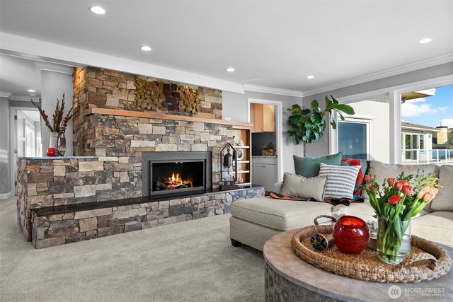 3404 Shorecliff Drive NE, Tacoma, WA 98422