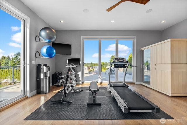 3404 Shorecliff Drive NE, Tacoma, WA 98422