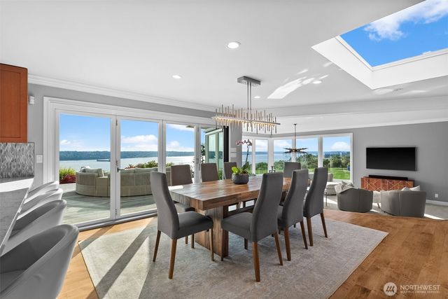 3404 Shorecliff Drive NE, Tacoma, WA 98422