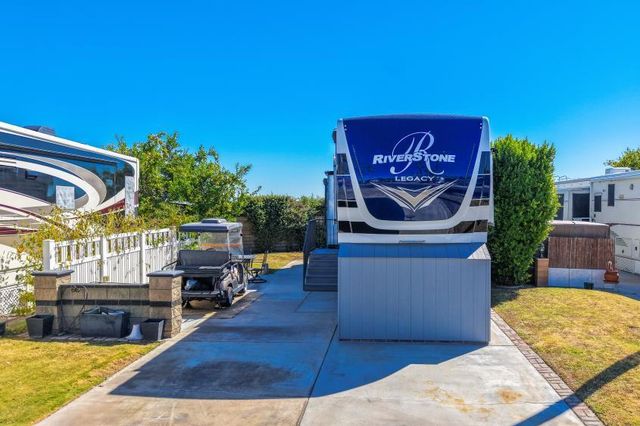 69411 Ramon Road 909, Cathedral City, CA 92234