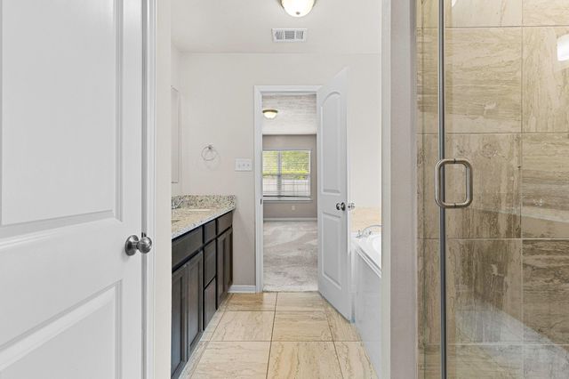 121 New Dawn Trail, Huntsville, TX 77320