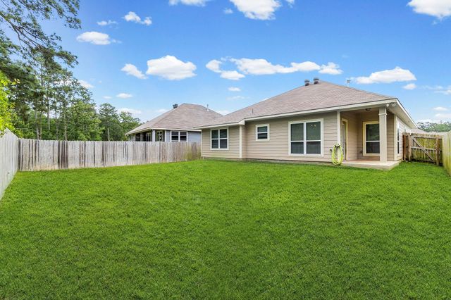 121 New Dawn Trail, Huntsville, TX 77320