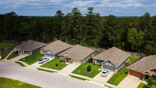 121 New Dawn Trail, Huntsville, TX 77320