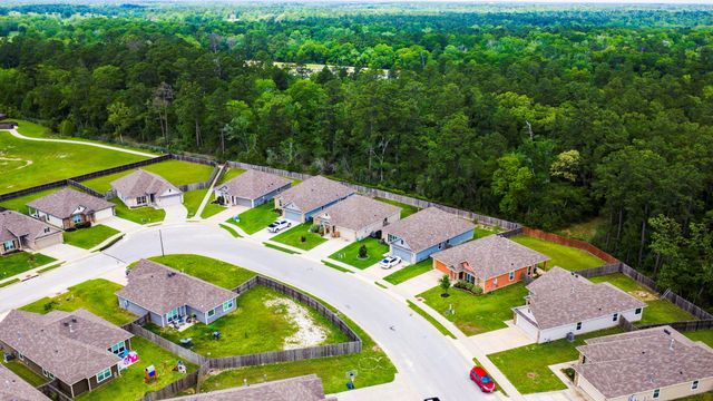 121 New Dawn Trail, Huntsville, TX 77320