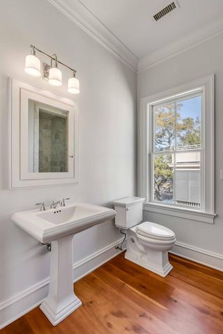 26 Saturday Road, Mount Pleasant, SC 29464