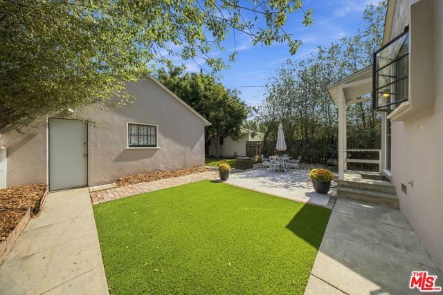 12222 Tennessee Avenue, Los Angeles, CA 90064