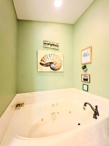 150 Lakeaire Terrace, Hot Springs, AR 71913