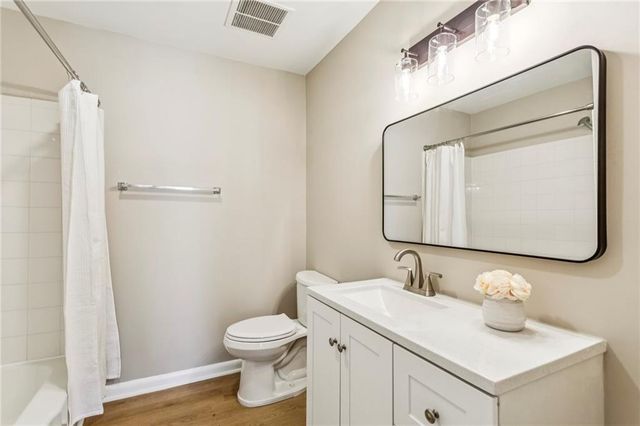 1150 Collier Road NW J11, Atlanta, GA 30318