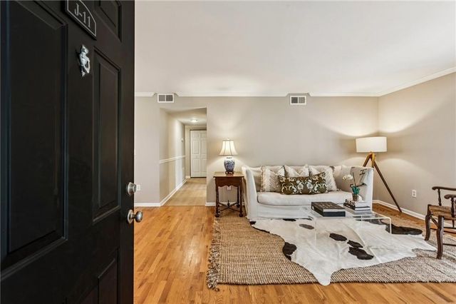 1150 Collier Road NW J11, Atlanta, GA 30318