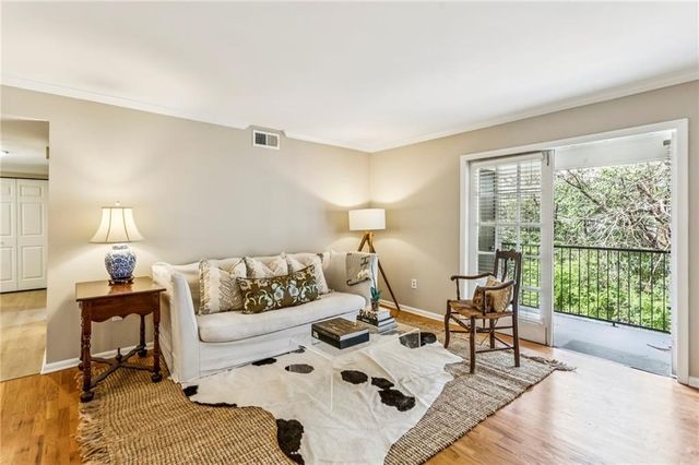 1150 Collier Road NW J11, Atlanta, GA 30318