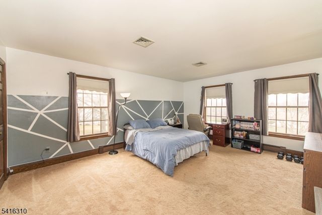 7 Cambridge Rd, Andover Twp., NJ 07848