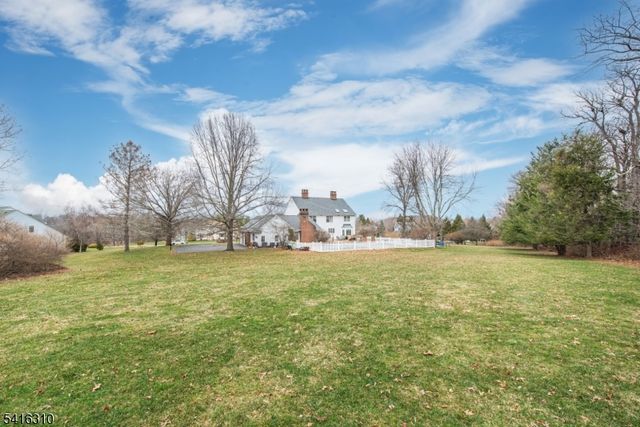 7 Cambridge Rd, Andover Twp., NJ 07848