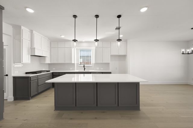 1805 Hidden Creek Drive, Midlothian, TX 76065