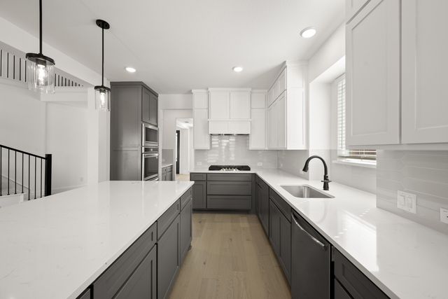 1805 Hidden Creek Drive, Midlothian, TX 76065