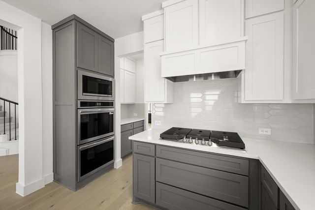 1805 Hidden Creek Drive, Midlothian, TX 76065