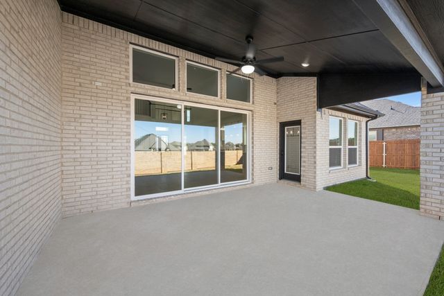 1805 Hidden Creek Drive, Midlothian, TX 76065