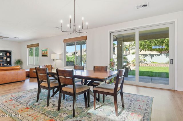 8040 W VIA MONTOYA Drive, Peoria, AZ 85383