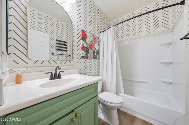 8040 W VIA MONTOYA Drive, Peoria, AZ 85383