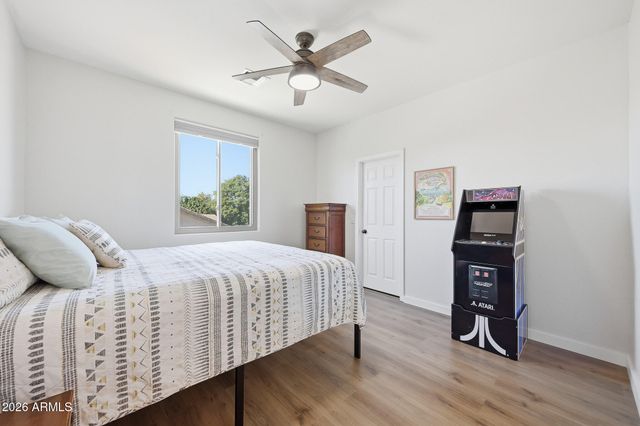 8040 W VIA MONTOYA Drive, Peoria, AZ 85383