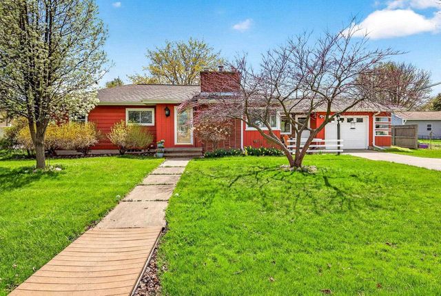 581 RICHARD DRIVE, Menasha, WI 54952