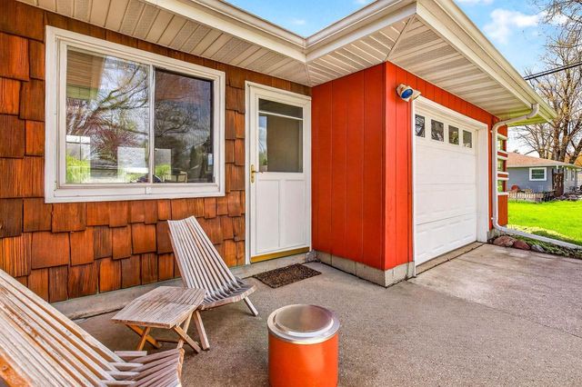 581 RICHARD DRIVE, Menasha, WI 54952
