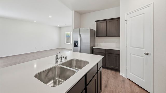 337 Sycamore Street, Dorchester, TX 75459