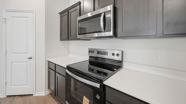 337 Sycamore Street, Dorchester, TX 75459