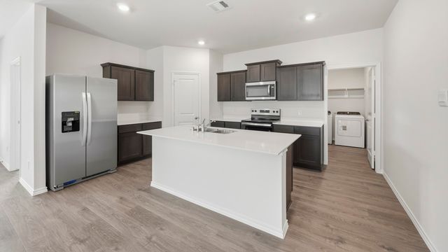 337 Sycamore Street, Dorchester, TX 75459