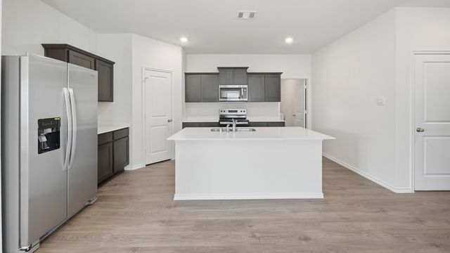 337 Sycamore Street, Dorchester, TX 75459