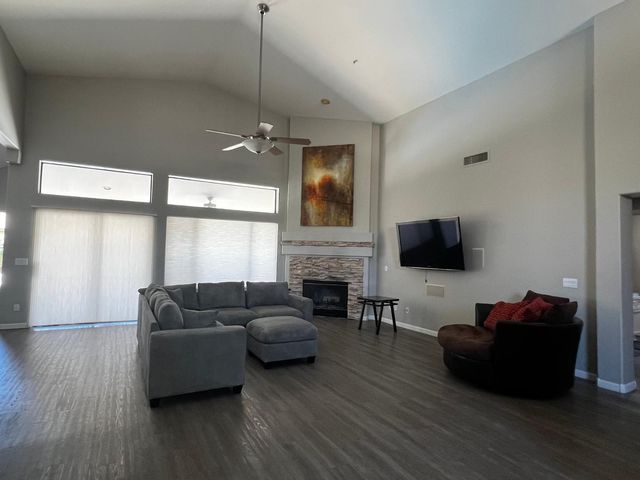 9405 E Quarry Trail, Scottsdale, AZ 85262
