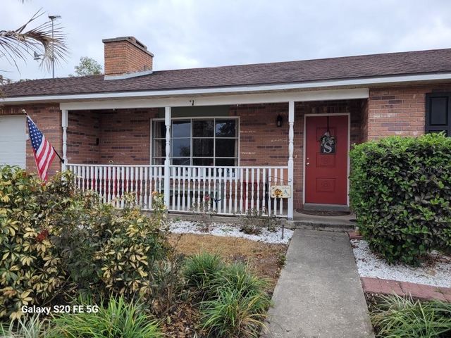 6221 LULLABYE LANE, Zephyrhills, FL 33541