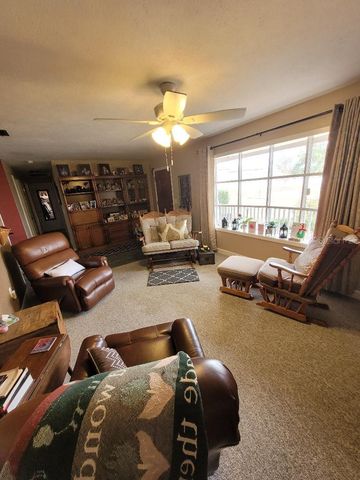 6221 LULLABYE LANE, Zephyrhills, FL 33541