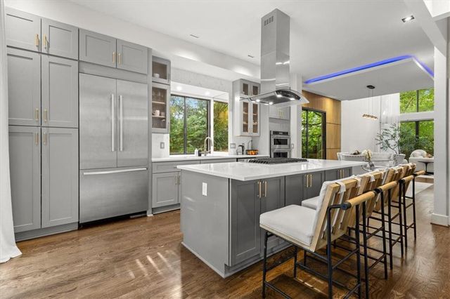 2810 Northside Drive NW, Atlanta, GA 30305