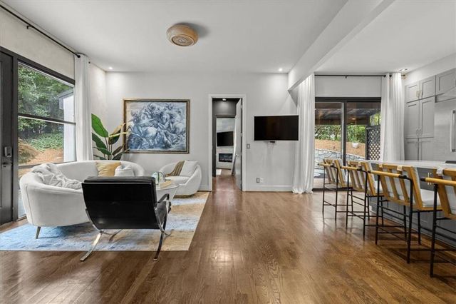 2810 Northside Drive NW, Atlanta, GA 30305