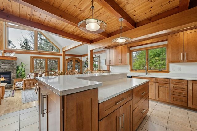 4 Bridge Street, Auburn, MA 01501