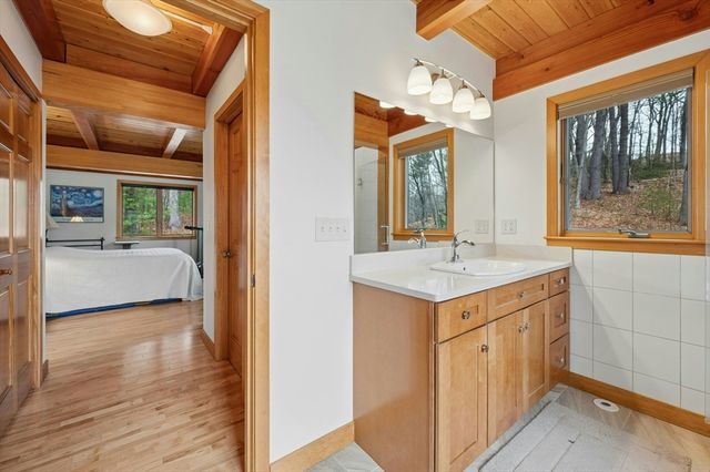 4 Bridge Street, Auburn, MA 01501